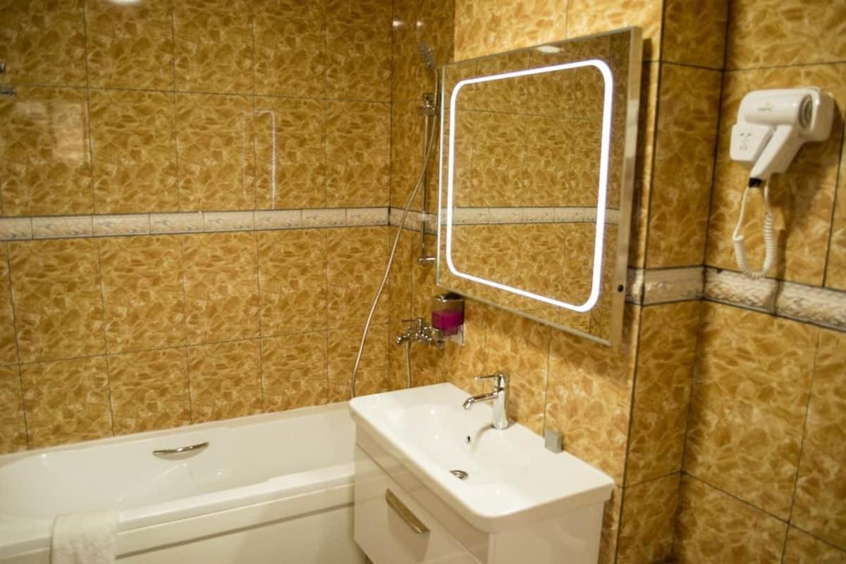 Yaoundé Hotel Jouvence International מראה חיצוני תמונה