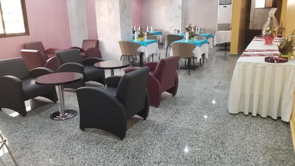 Yaoundé Hotel Jouvence International מראה חיצוני תמונה