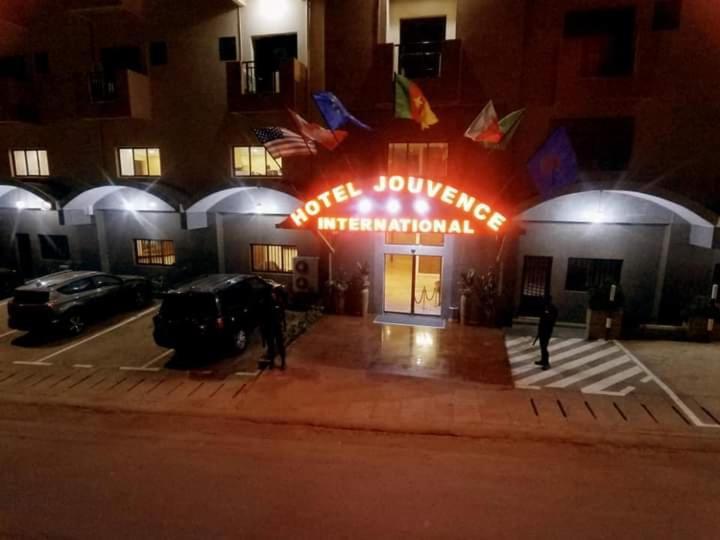 Yaoundé Hotel Jouvence International מראה חיצוני תמונה